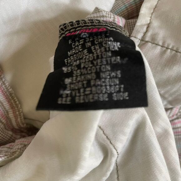 Volcom pink plaid bermuda shorts - Picture 11 of 12